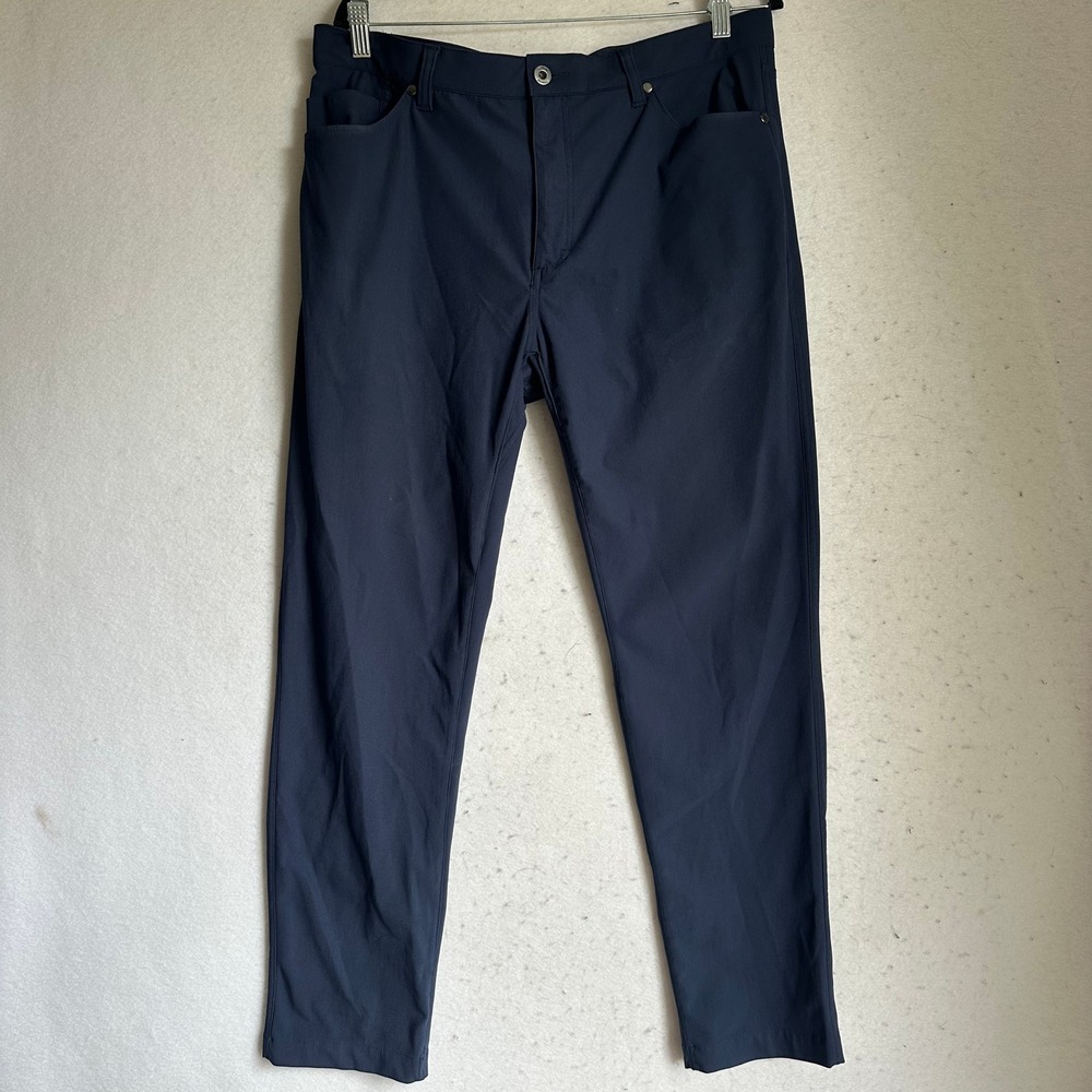 UNTUCKit Mens 5 Pocket Tech Pant Navy Blue Slim Taper Fit 41930 W34 L30